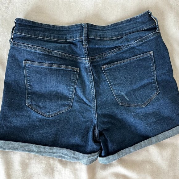 Jean Shorts - Universal Thread High Rise Midi - Picture 2 of 4